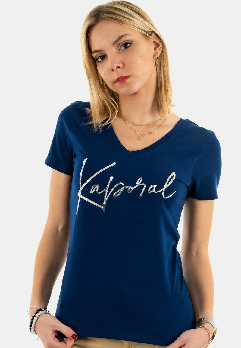 T-shirt KAPORAL Donna – Modello FISHA – Blu Laguna – Scollo Rotondo, Taglio Aderente – 48% Cotone, 52% Poliestere – Taglia S - 2