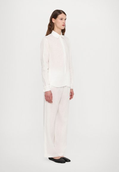 ASPESI CAMICIA - Paitapusero - white