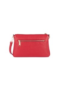 Borsa a tracolla rossa in pelle con finitura testurizzata, dotata di tasca anteriore con zip, hardware dorato e tracolla regolabile.