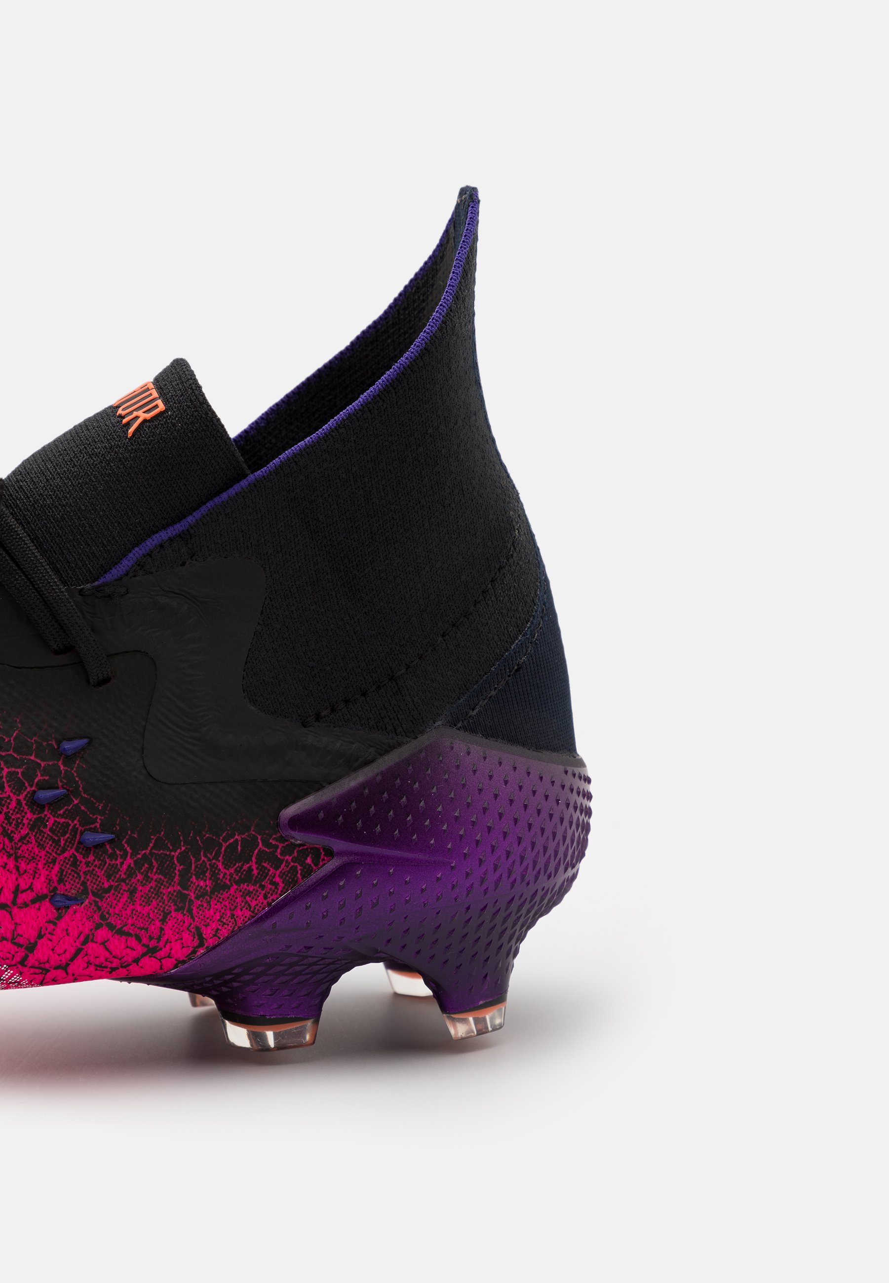 predators black