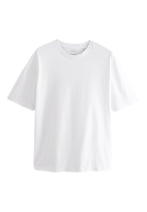 Schlichtes weißes T-Shirt mit kurzen Ärmeln und Rundhalsausschnitt, leger geschnitten, auf weißem Hintergrund dargestellt.