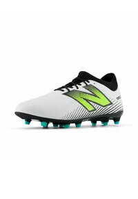 Botas de fútbol blancas con detalles en negro y verde, parte superior texturizada y múltiples tacos en color teal para mayor tracción. Presenta una marca en el costado.