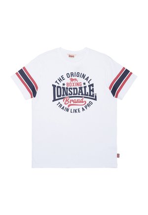 Biała koszulka z krótkim rękawem z czerwonymi i granatowymi paskami na rękawach, z napisem "Lonsdale Boxing Brand Train Like a Pro" oraz logo lwa na froncie.