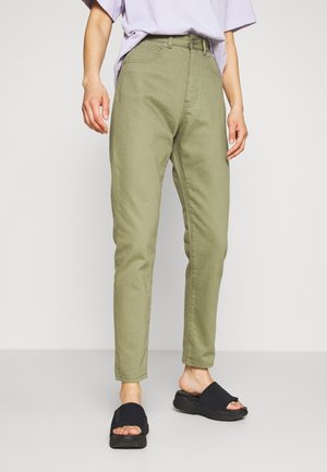 Vaqueros boyfriend - olive