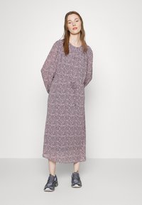 MSCH Copenhagen HEDDA RIKKELIE DRESS - Vestido de dia - blue nights