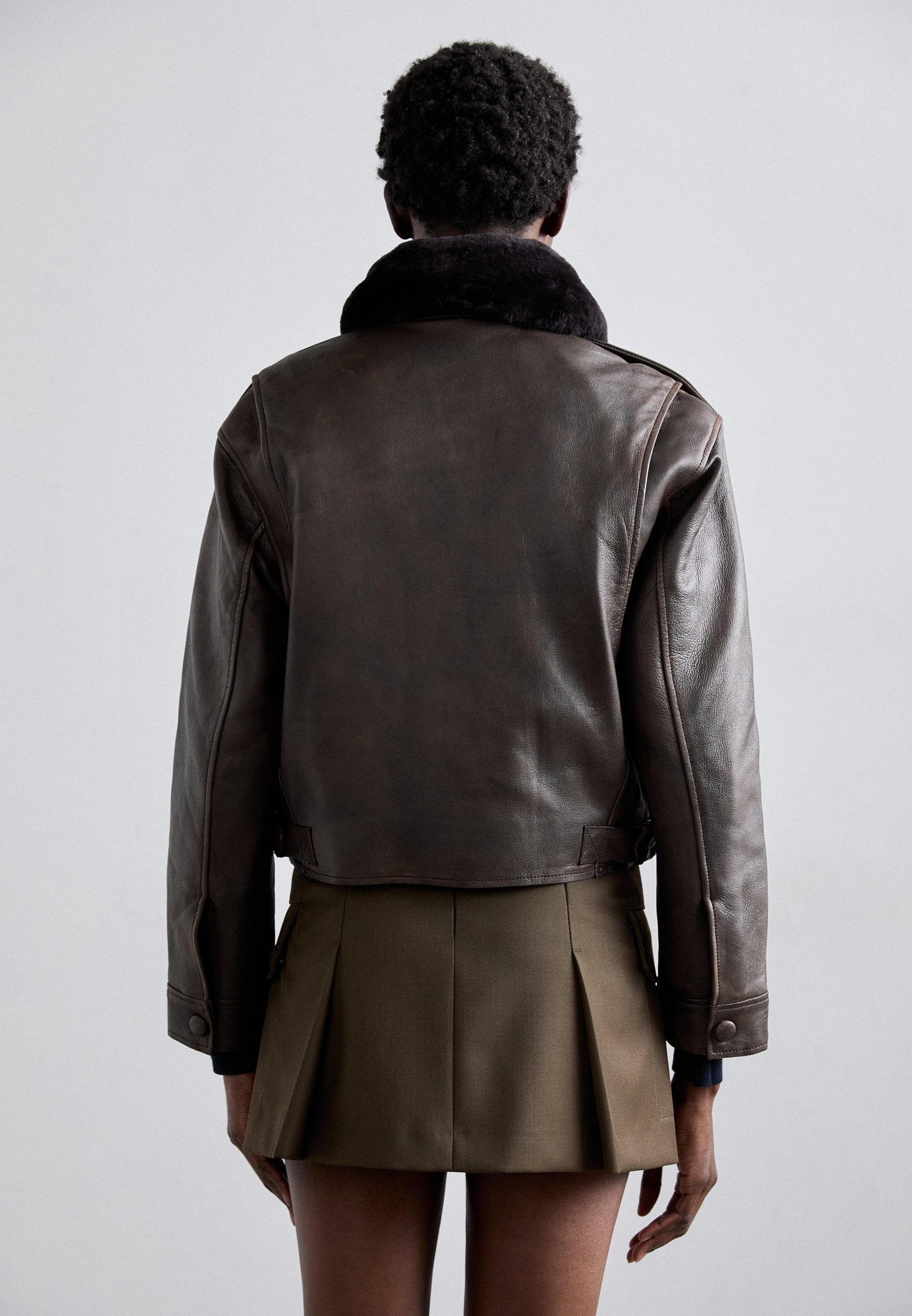 OHOTORO Leather Jacket ダークブラウン Aero Hooch Hauler, size 40, Dark Seal Vicenza Horsehide