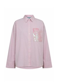 Gestreept roze shirt met een losse pasvorm, knoopsluiting en lange mouwen. Heeft een glanzende pailletten zak aan de linkerkant.