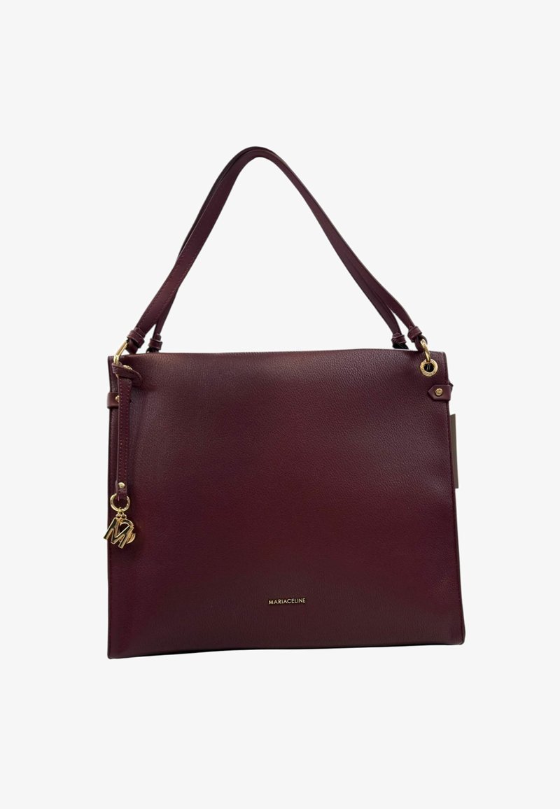 Borsa a tracolla in pelle bordeaux con una texture liscia, doppie maniglie, accessori in tono oro e un charm decorativo. Design minimalista con dettagli del logo.