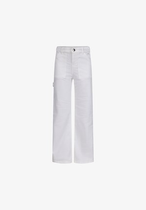 Witte wijde broek van een katoenmix. Beschikt over zijzakken, een knoopsluiting en een zijcargo zak met klep. Mooie gladde textuur.