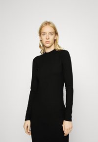 VILA Tall VIWONDA CREW NECK DRESS - Vestido de malha - black