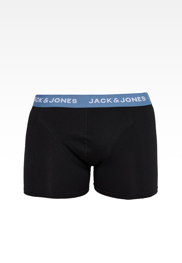 Schwarze Boxershorts aus Stretchstoff, mit einem hellblauen elastischen Bund, der "JACK & JONES" in Weiß aufgedruckt hat.