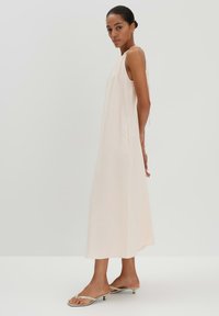 someday. LOOSE FIT A-LINE BACK LACING - Vestito casual - natural glaze