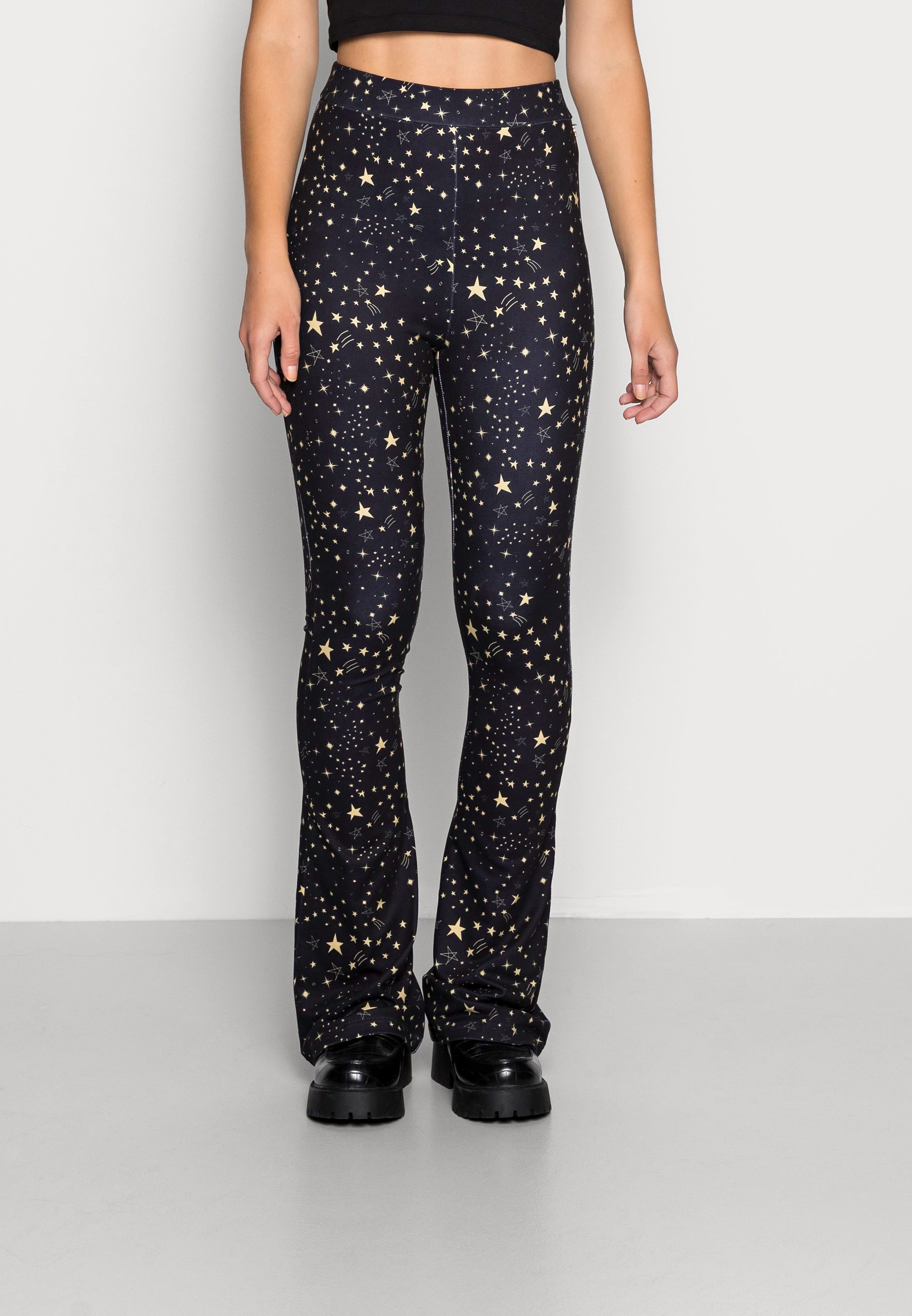 Colourful Rebel COSMIC PEACHED FLARE WOMEN BLACK - Broek - black/Zwart -  Zalando.nl