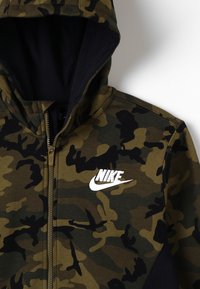 Nike Performance Felpa con zip - khaki