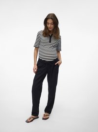 MAMALICIOUS MLPETRA  - Chinos - black