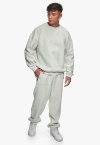 Dropsize Sweatshirt - grey mel