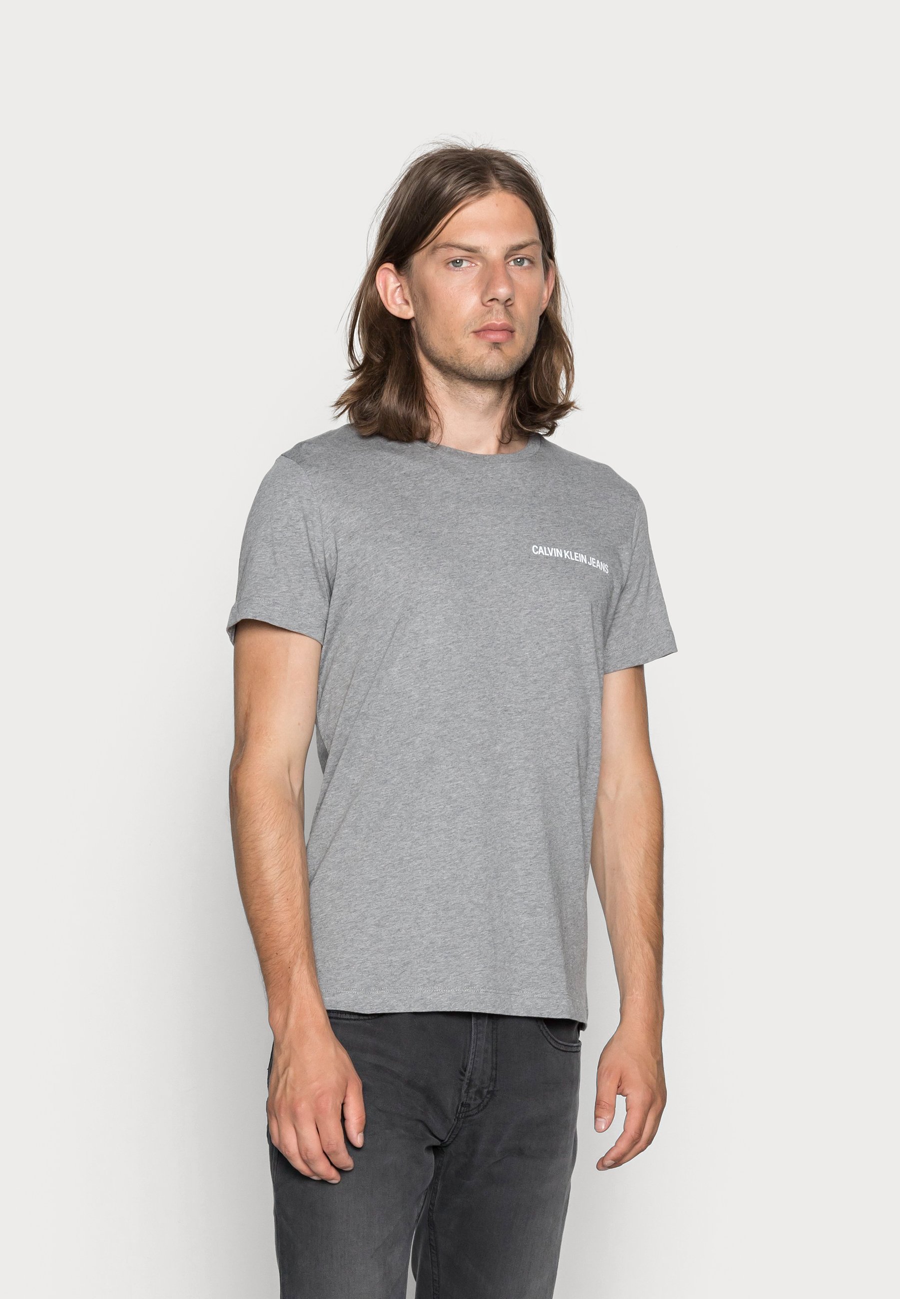 Calvin Klein Jeans SMALL INSTIT LOGO CHEST TEE - Basic T-shirt -  grey/mottled grey - Zalando.co.uk