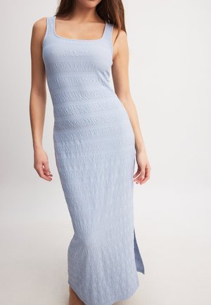 STRUCTURED  - Maxikleid - light blue