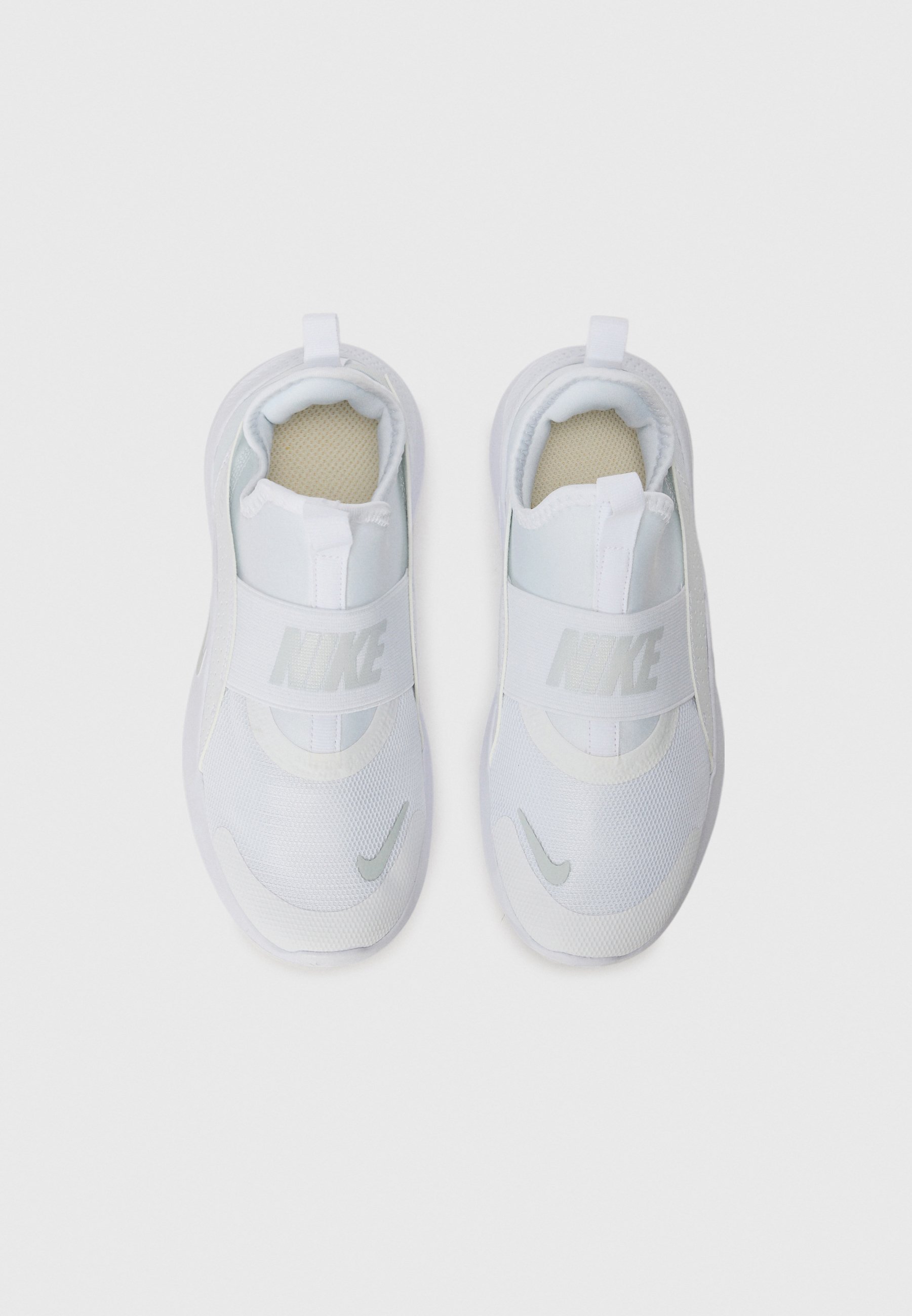 white nike shoes with velcro strap