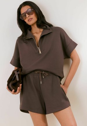 OSIA, Poloshirt - brown