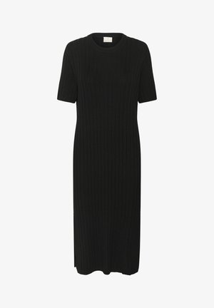 Schwarzes, geripptes Strickkleid mit kurzen Ärmeln, rundem Ausschnitt und geradem Schnitt. Das Material hat ein strukturiertes Muster und Seitenschlitze am Saum.