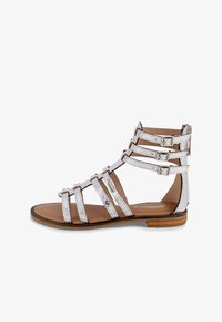 Sélectionné, silver-coloured