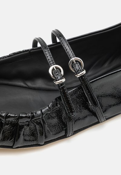 MSGM - Baleriny z zapięciem