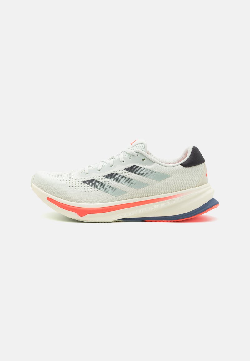 adidas Performance SUPERNOVA RISE - Tenisice za cestovno trčanje - crystal jade/carbon/solar red