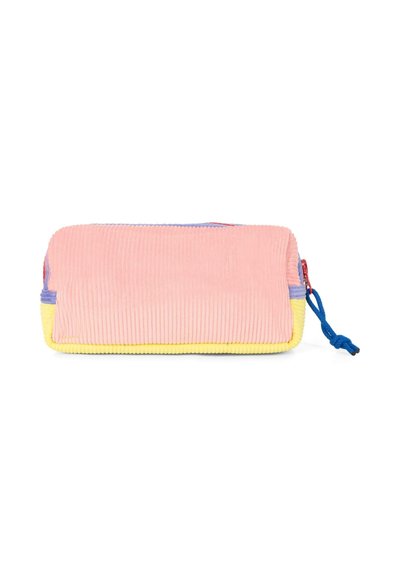 Pennetta in corduroy rosa con accenti gialli e blu, dotata di chiusura a zip e superficie rigata texturizzata.