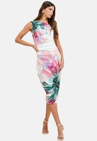 SLEEVELESS RUCHED BODYCON - Kotelomekko - white floral