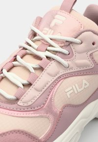 Fila COLLENE - Tenisice - pale mauve/mauve chalk