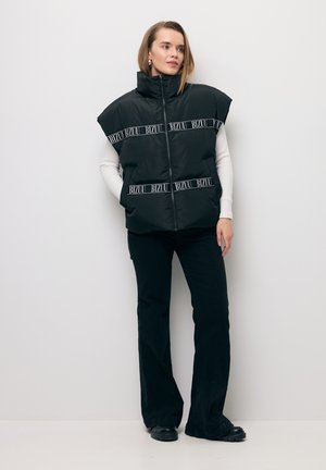 AYASE - Bodywarmer - black