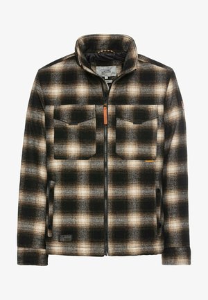 Karierte Fleecejacke in Schwarz, Beige und Creme. Verfügt über einen hohen Kragen, zwei Brusttaschen und einen Reißverschluss vorne. Weiche Textur mit funktionalen Details.