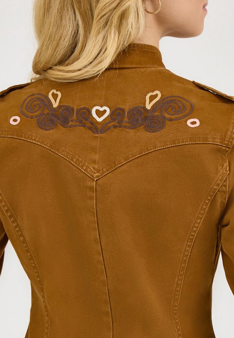 Wrangler Spijkerjas gekleurd denim