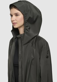 khujo TUULI - Parka - dunkelgrün
