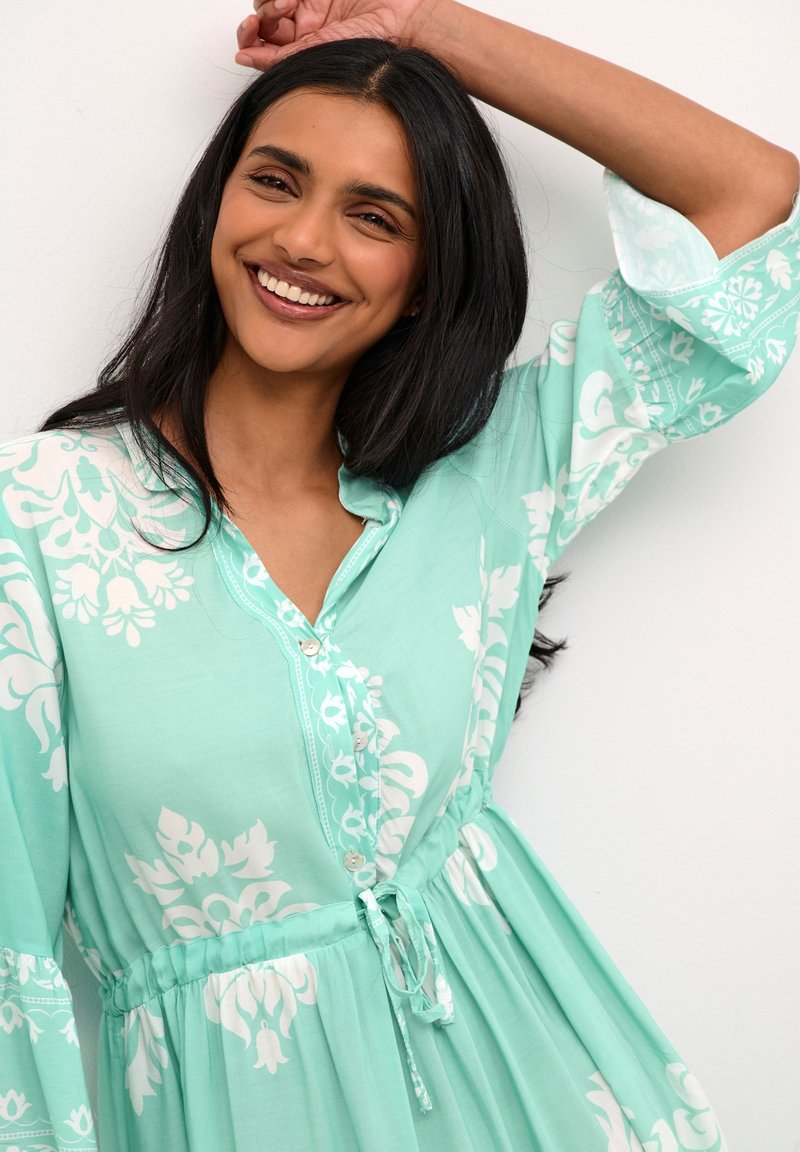 Cream CRKOREN - Day dress - turqouise wallpaper/turquoise - Zalando