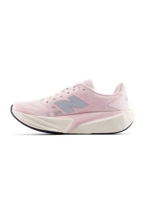FUELCELL REBEL V5 - Silniční běžecké boty - pink granite