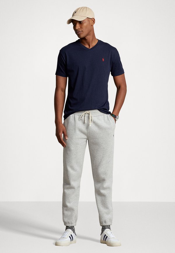 CLASSIC FIT JERSEY V NECK T-SHIRT - Basic T-shirt - ink3