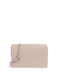 Borsa a tracolla in pelle color rosa chiaro, con finitura testurizzata, tracolla a catena e chiusura a flap. Design minimalista con accento del logo.