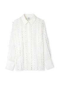 Witte lange mouwen shirt met een button-down kraag, voorzien van verticale rijen kleine zilveren studs en een gestructureerde stof.