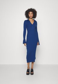 NA-KD TRUMPET SLEEVE DRESS - Maxiklänning - dark blue