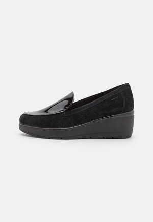 ILDE - Scarpe con plateau - black