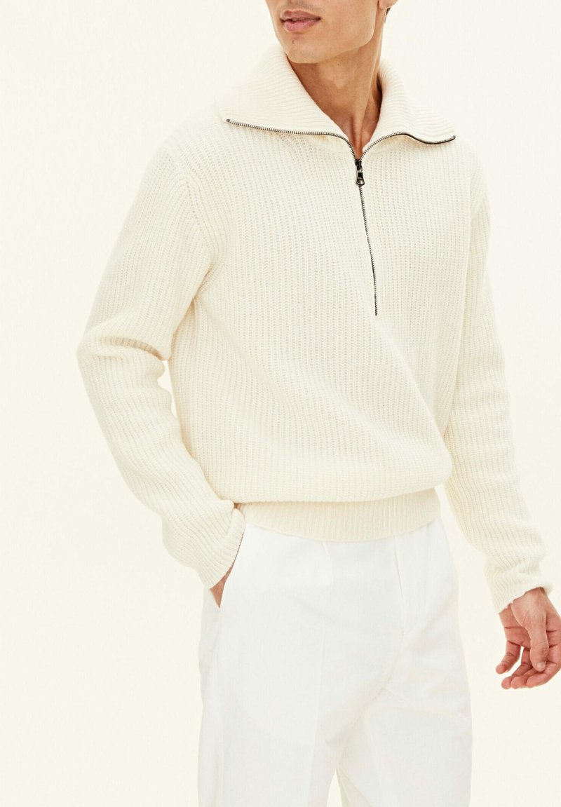 Oscar Jacobson MAURITZ HALF ZIP - Maglione - white shell