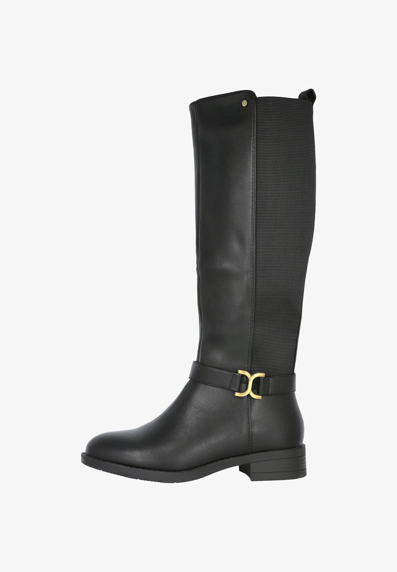 Bota de piel negra hasta la rodilla con parte trasera de tejido acanalado, tacón bajo, tira decorativa con hebilla dorada y tirador en la parte superior de la parte trasera.