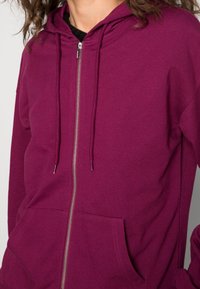 Even&Odd Camisola com fecho - purple