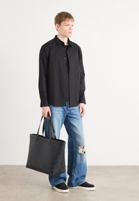 Calvin Klein SOLID CLASSIC SHIRT - Finskjorte - black