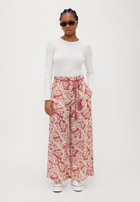 Vero Moda Petite VMBALI WIDE PANTS  - Nohavice - marsala