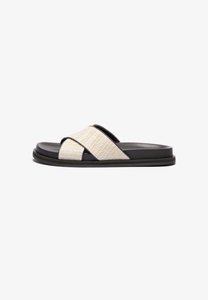 Mules - beige