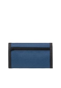 Portafoglio in tessuto blu con cerniera nera e rifiniture nere. Presenta una forma rettangolare e una superficie testurizzata per garantire durata.