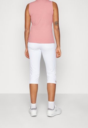 Pantalón 3/4 de deporte - white